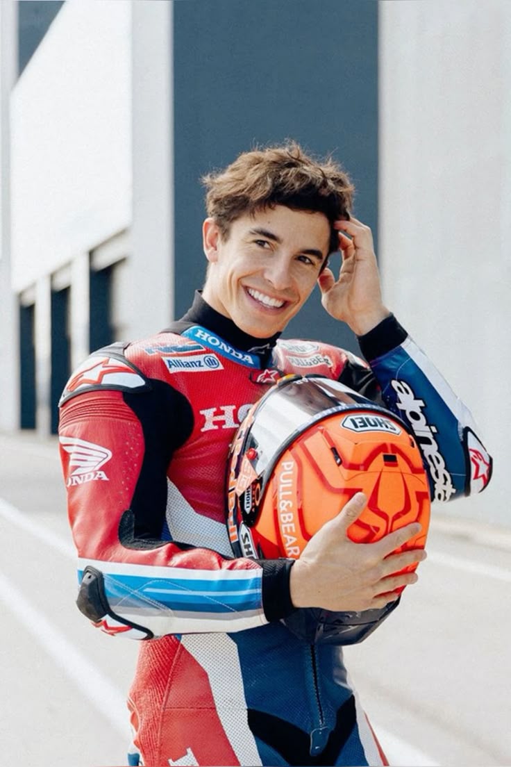 WOW! SETELAH REDUP BEBERAPA WAKTU, MARC MARQUEZ KEMBALI DENGAN CETAK 100 KEMENANGAN!